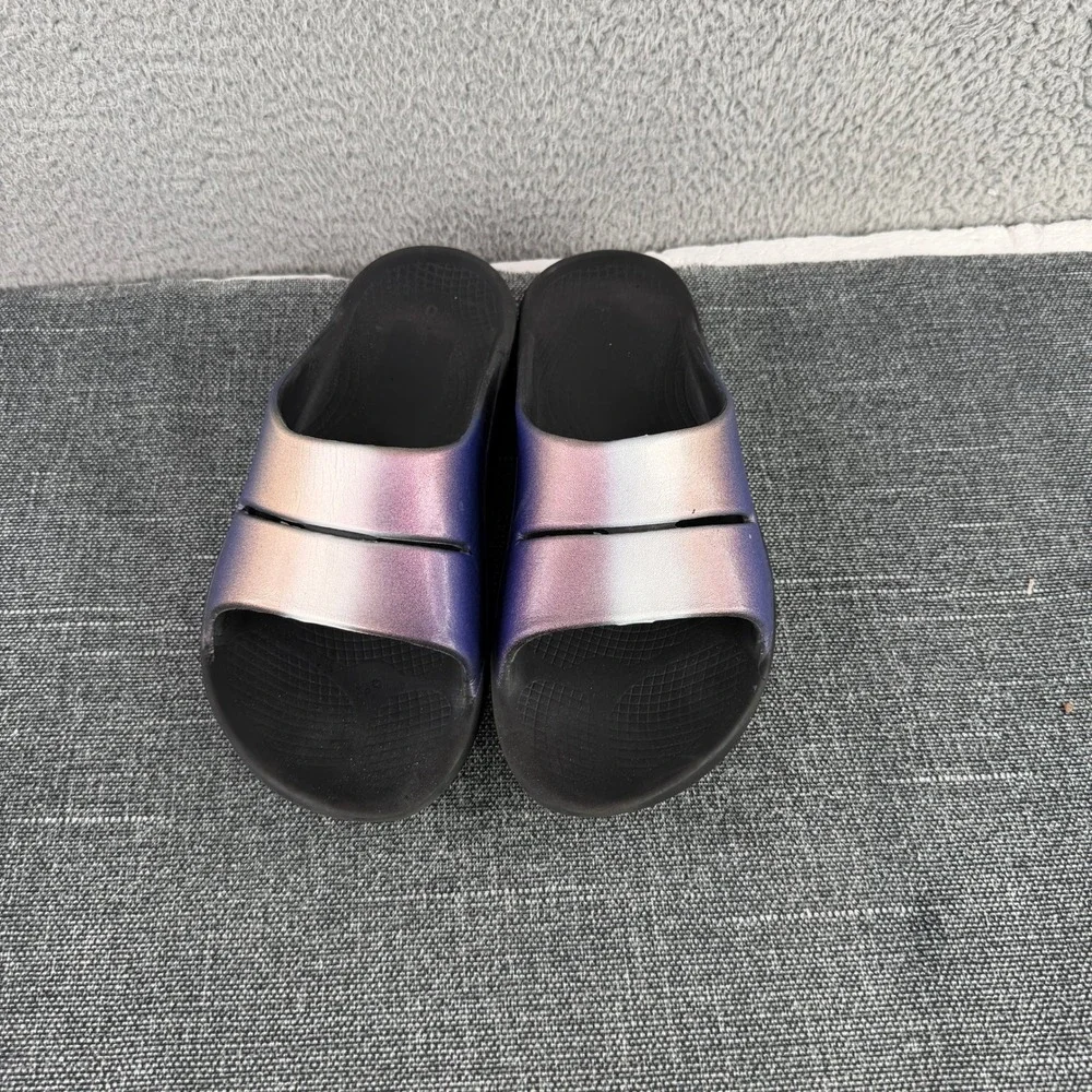 OOFOS OOahh Sport Slide Sandal Mens 9 Womens 11 Purple Iridescent Ombre Recovery